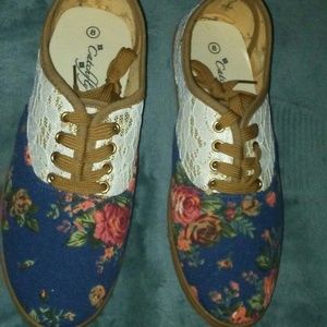 Catchfly shoes women's size 8